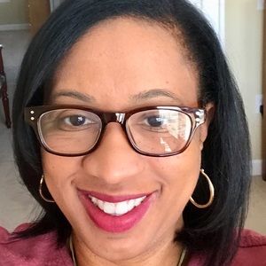 Meet your Posher, Pamela